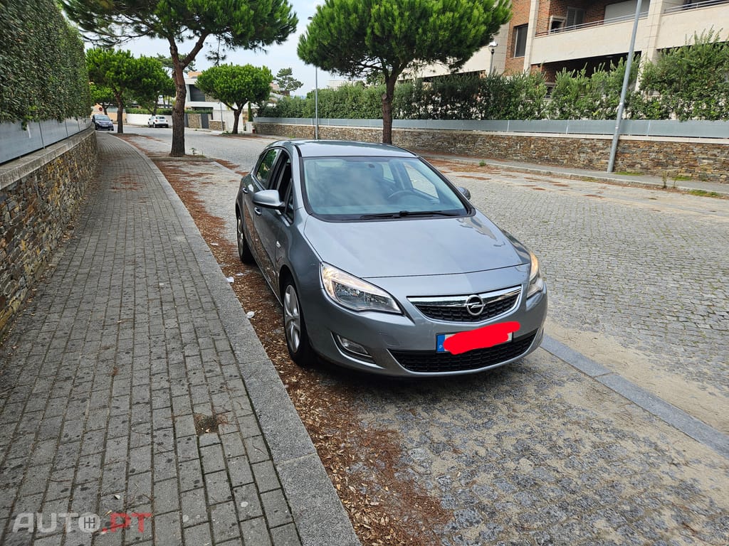 Opel Astra Cosmo