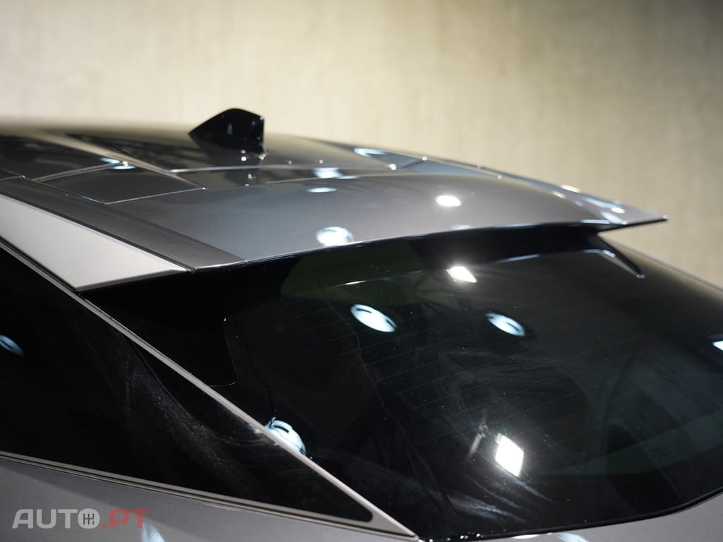 Peugeot 3008 1.2 Hybrid Allure e-DCS6