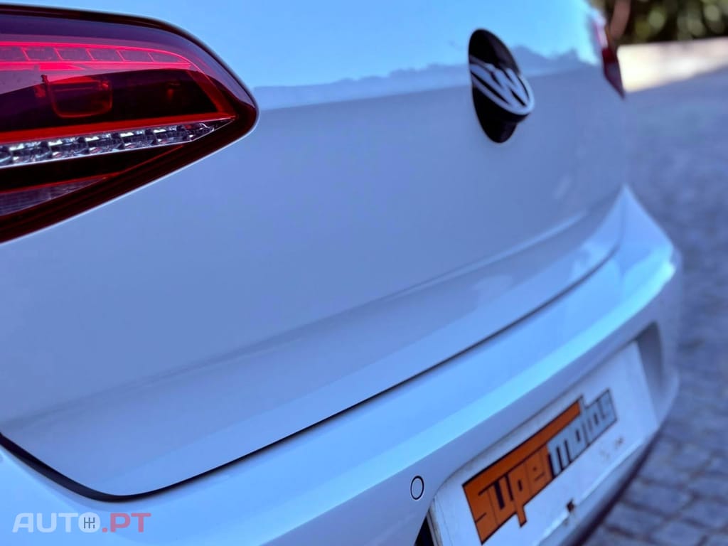 Volkswagen Golf VII R- line