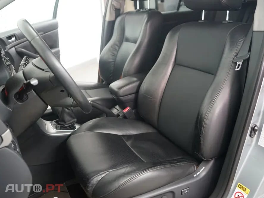 Toyota Avensis 2.0 D-4D Exclusive