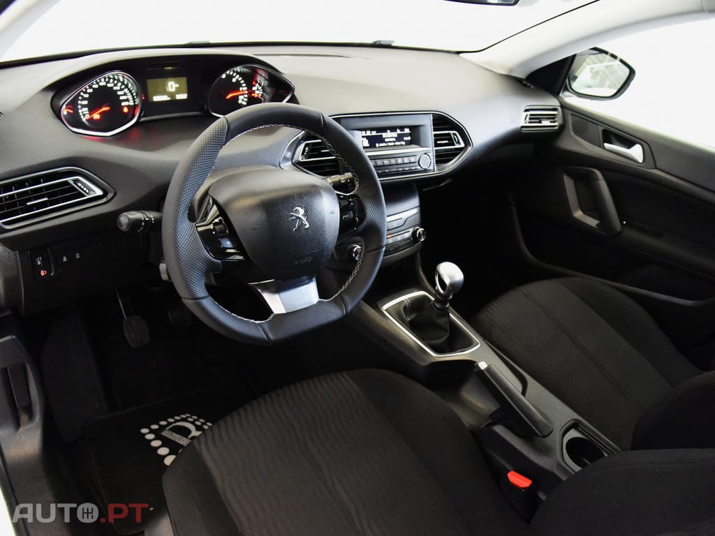 Peugeot 308 1.5 BlueHDi Style