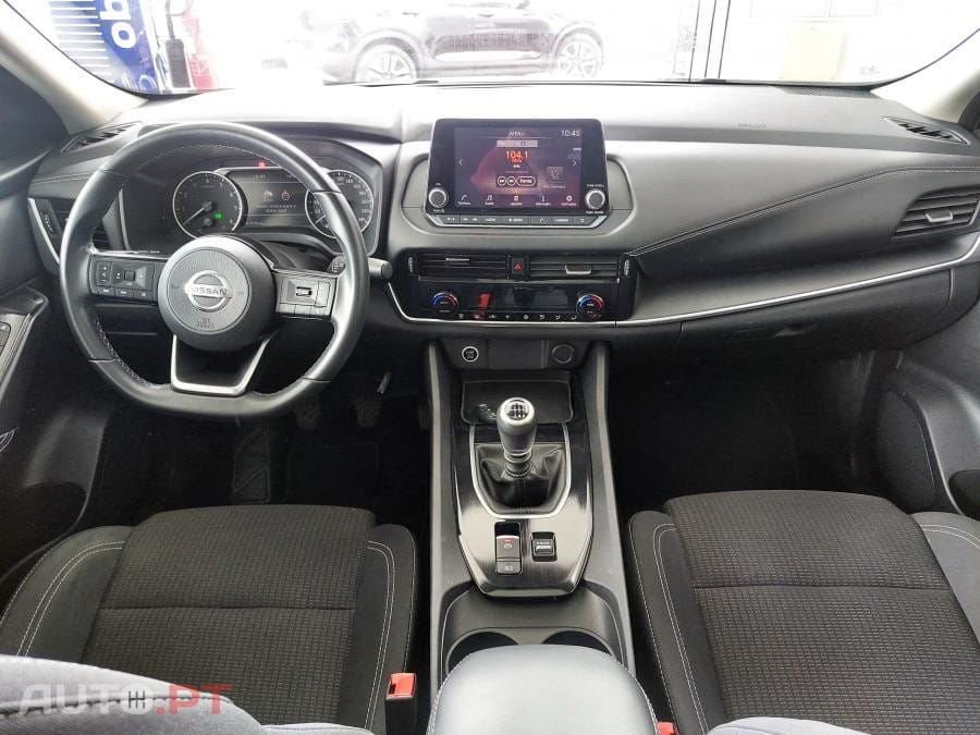 Nissan Qashqai 1.3 DIG-T N-Connecta LED+SKY