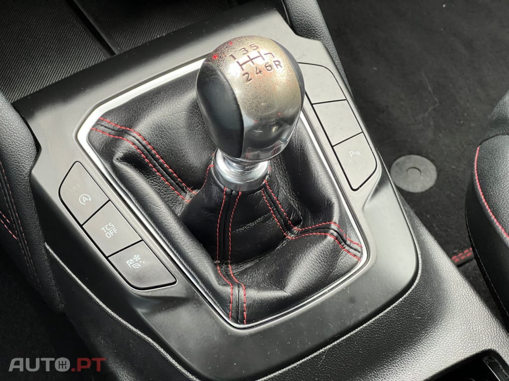 Ford Focus 1.0 EcoBoost ST-Line