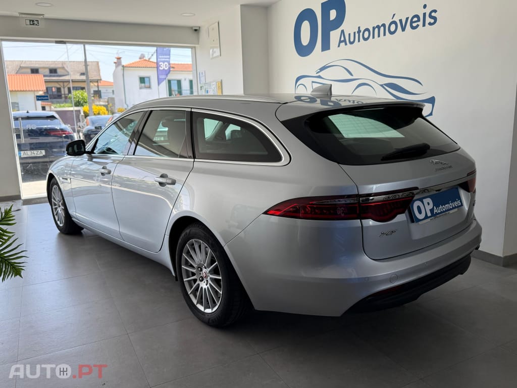 Jaguar XF 2.0 D Pure Aut.
