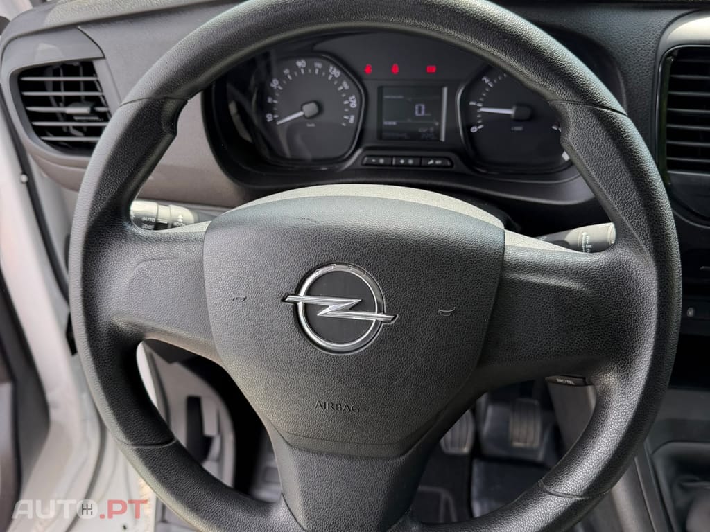 Opel Vivaro 1.5 CDTi L3H1