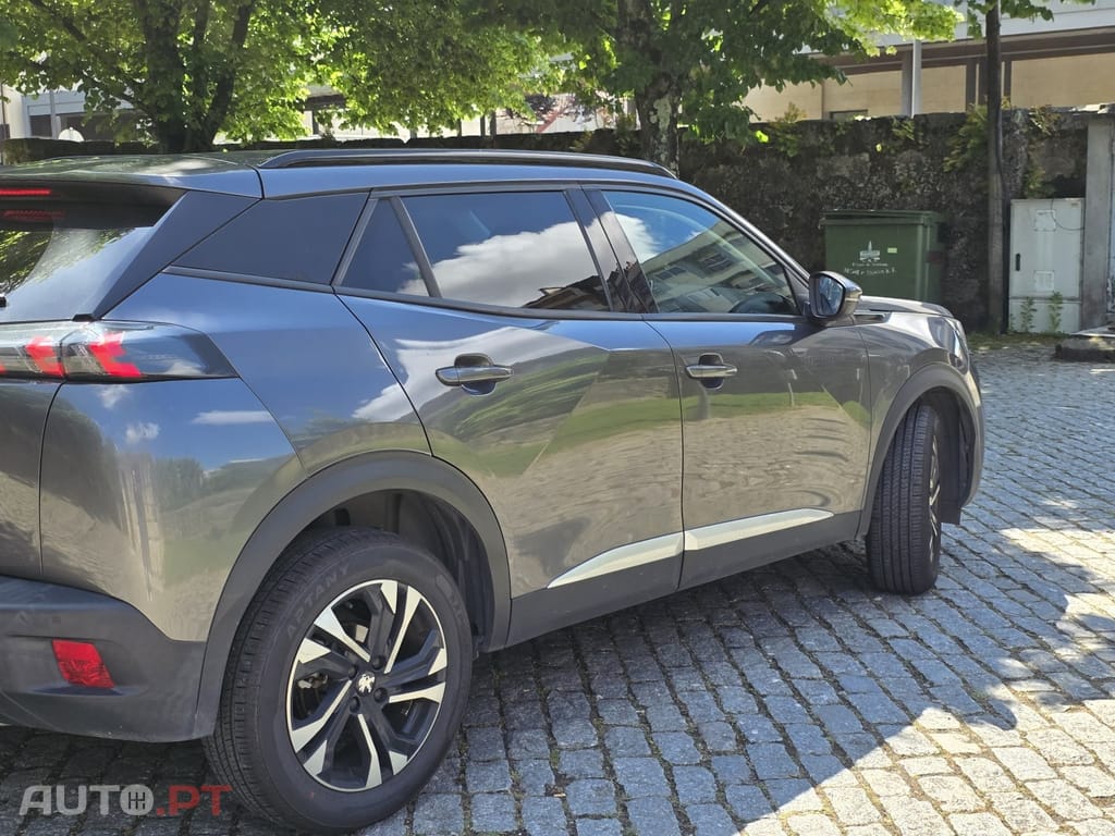 Peugeot 2008 1.2 PureTech Allure