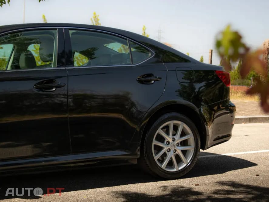 Lexus IS 200 d P.Executive 6G