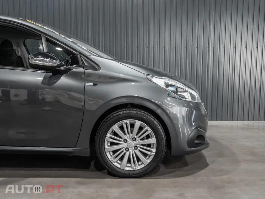 Peugeot 208 ND
