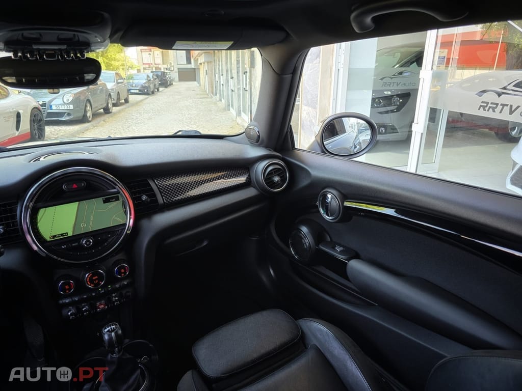 MINI Cooper Cooper SD