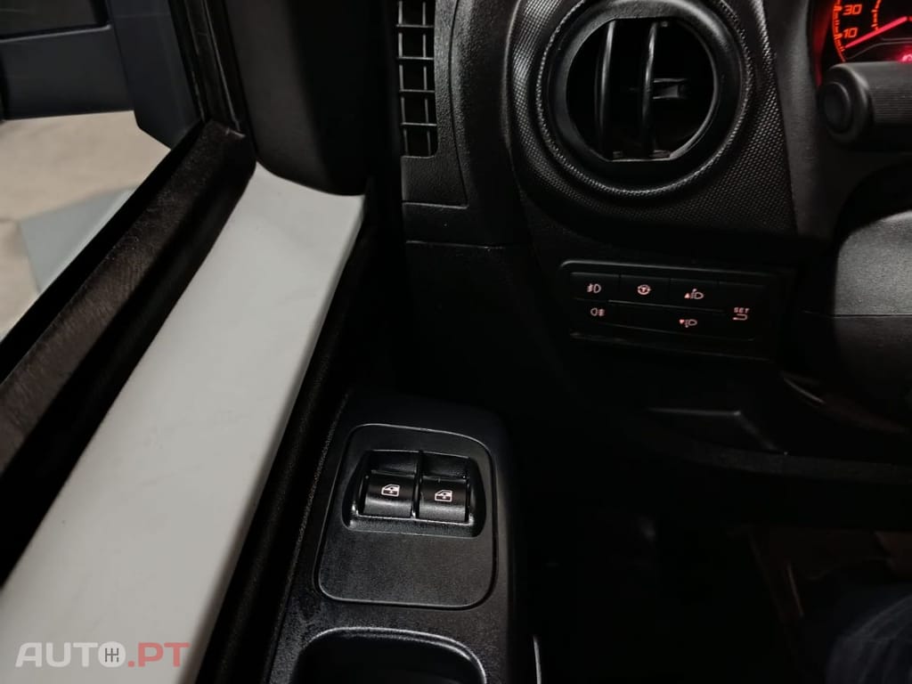 Fiat Fiorino 1.3 M-jet Adventure
