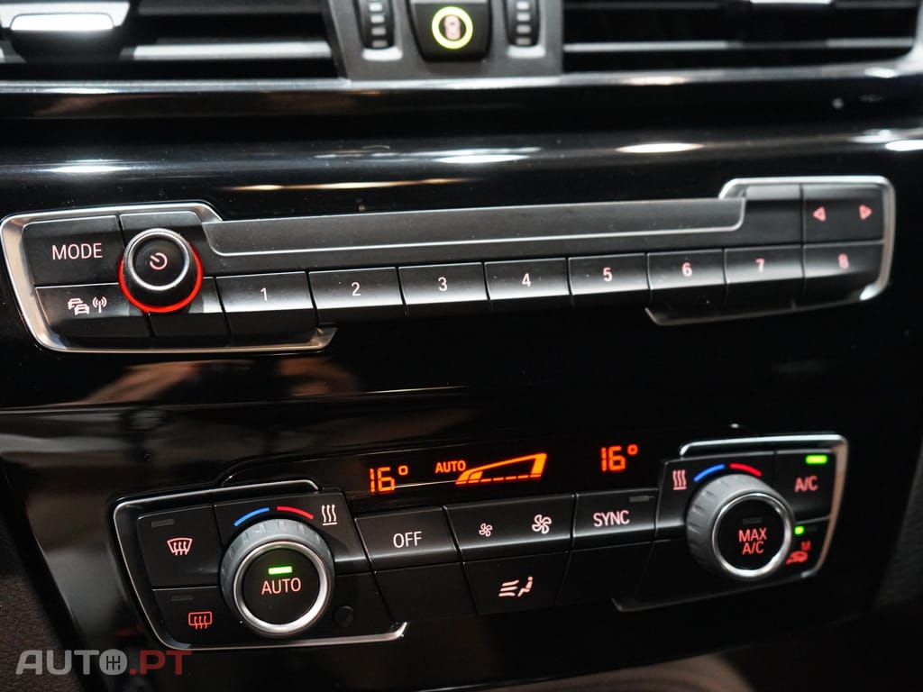 BMW X2 16 d sDrive Auto