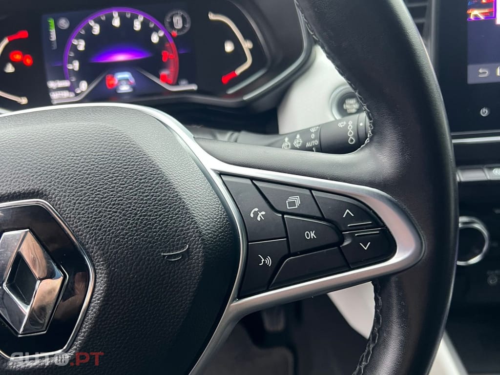 Renault Clio 1.0 TCe Intens Bi-Fuel