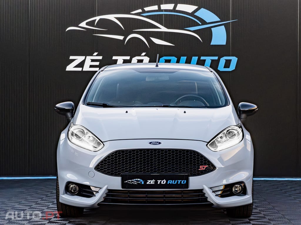 Ford Fiesta ST 200