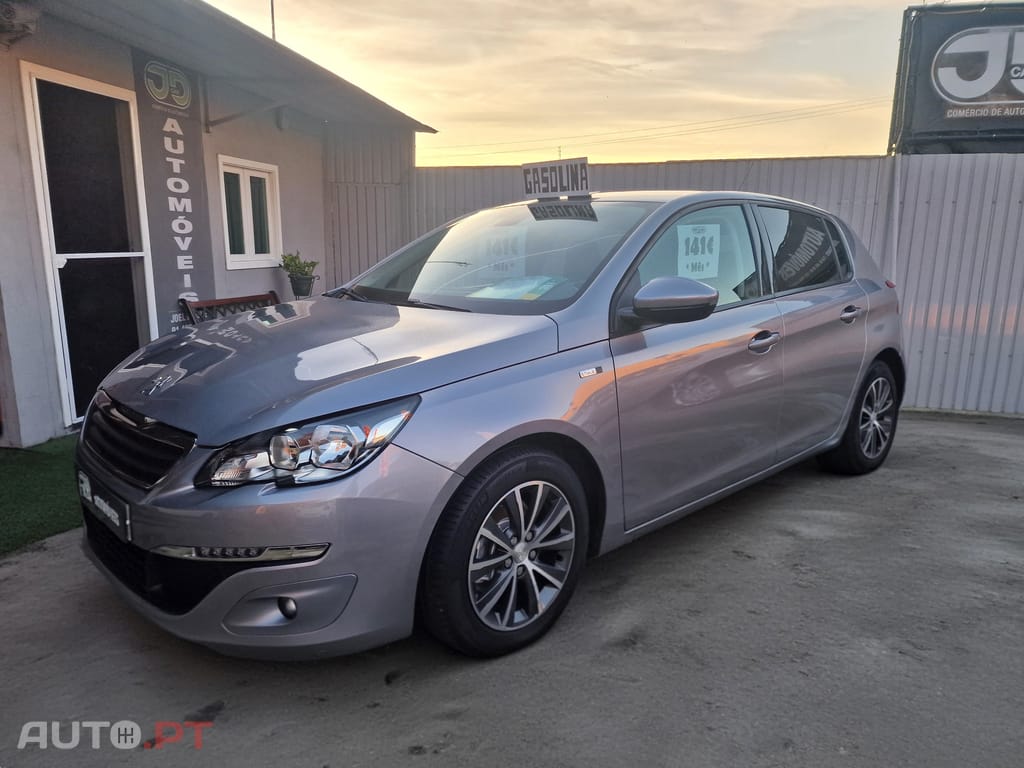 Peugeot 308 1.2T 110cv Style