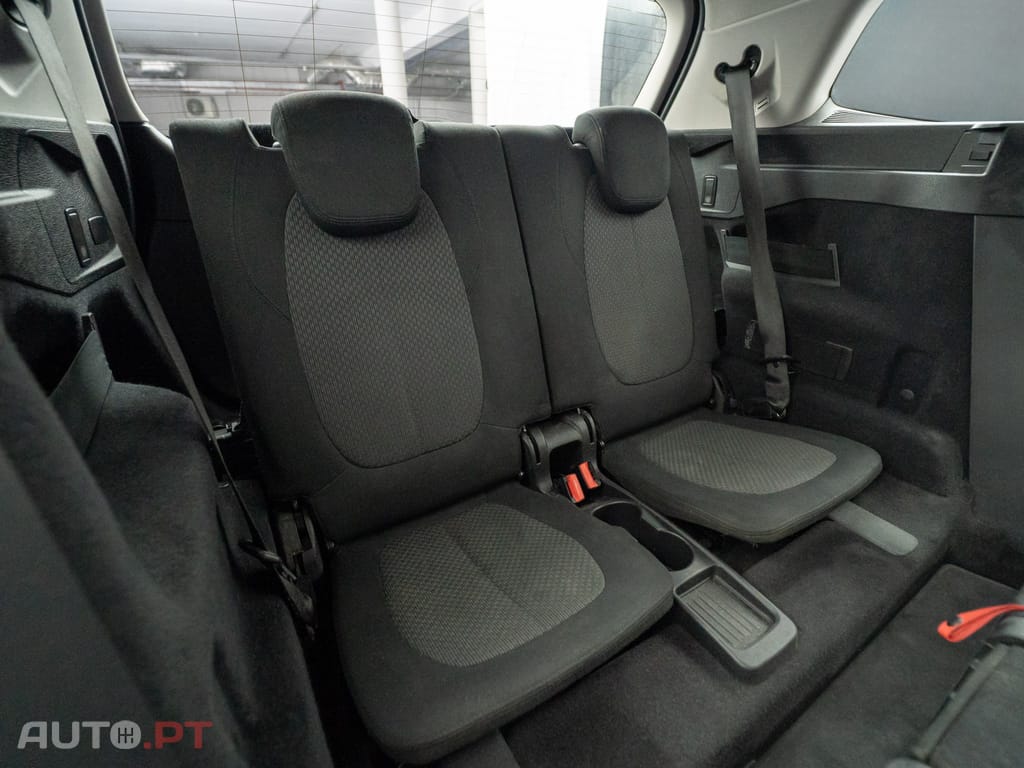 BMW 216 d 7L Auto