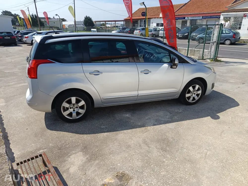 Peugeot 5008 1.6 HDi 7L Allure