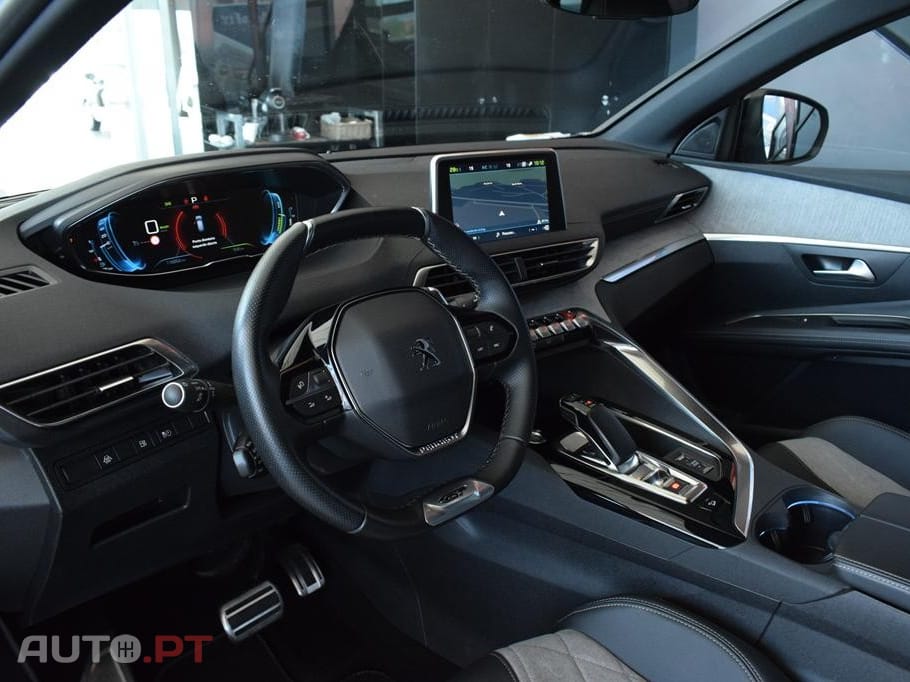 Peugeot 3008 1.6 Hybrid4 GT e-EAT8