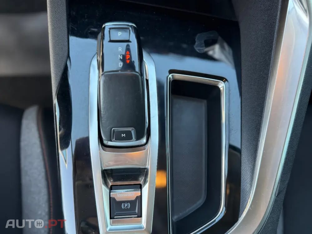 Peugeot 3008 1.6 BlueHDi Allure Grip Control EAT6