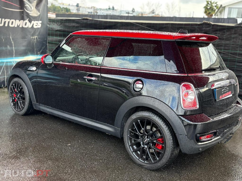 MINI John Cooper Works 1.6 LCI 211CV