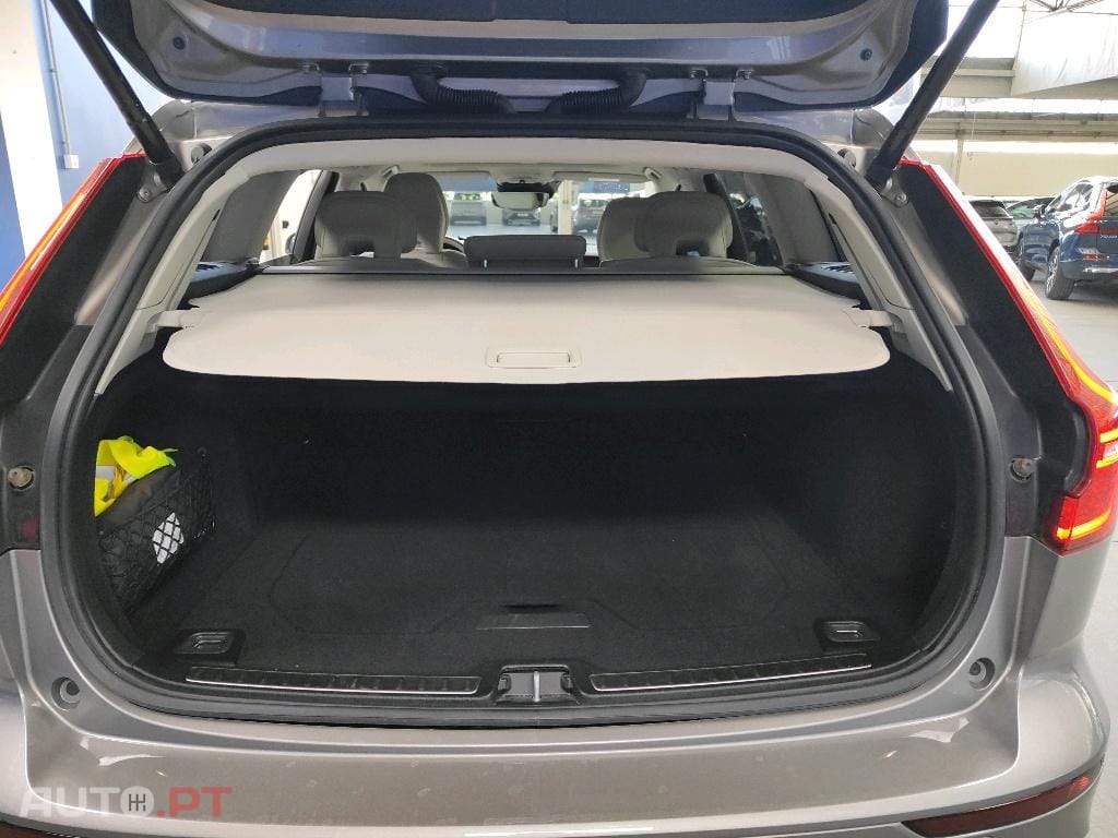 Volvo V60 Cross Country 2.0 B4 Geartronic