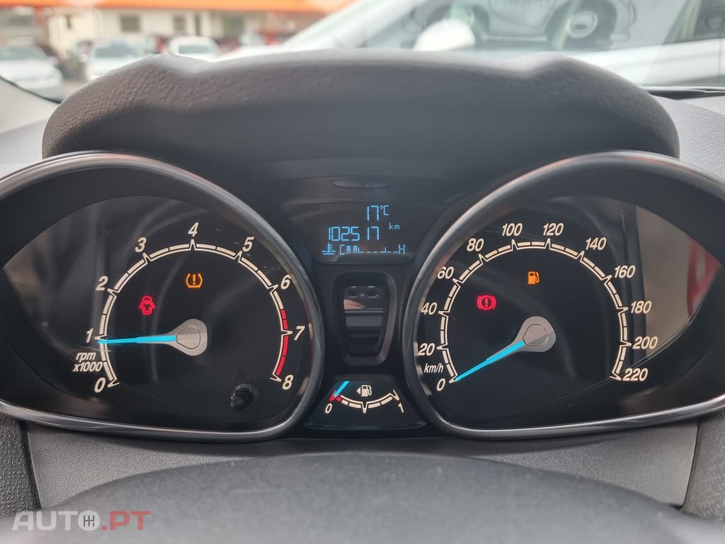 Ford Fiesta 1.0 T EcoBoost Titanium