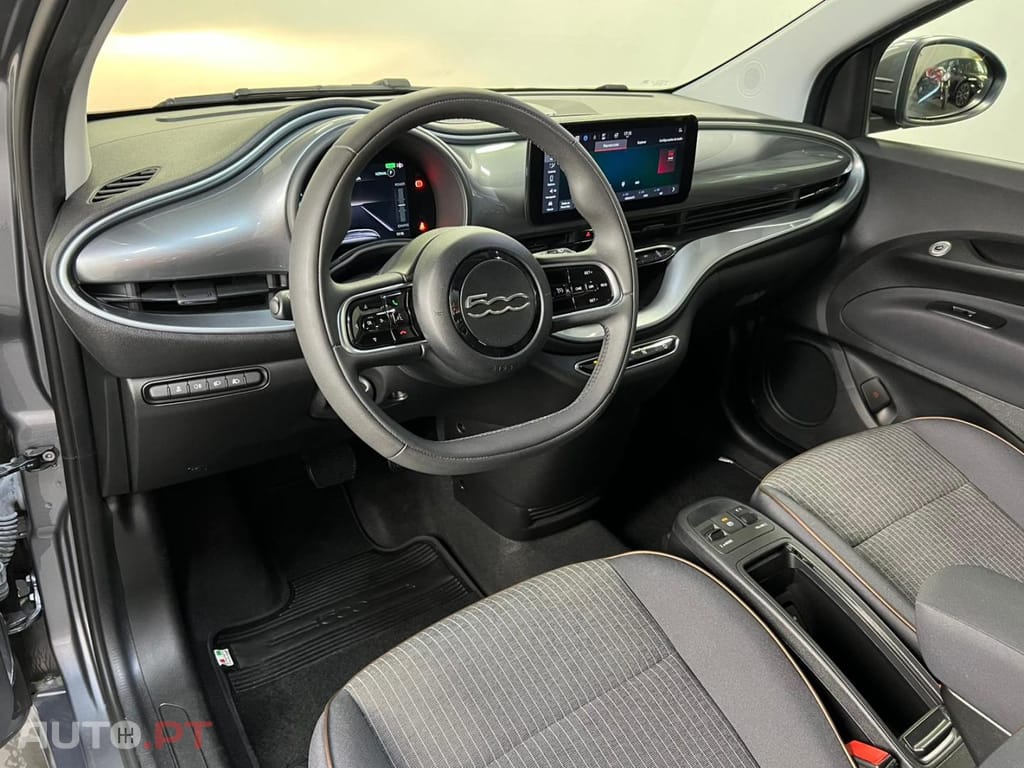 Fiat 500e Elétrico 87kW 118cv la Prima C