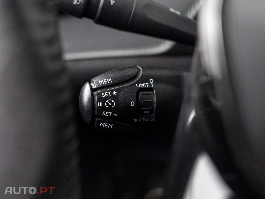 Peugeot E-208 50 kWh Active Pack