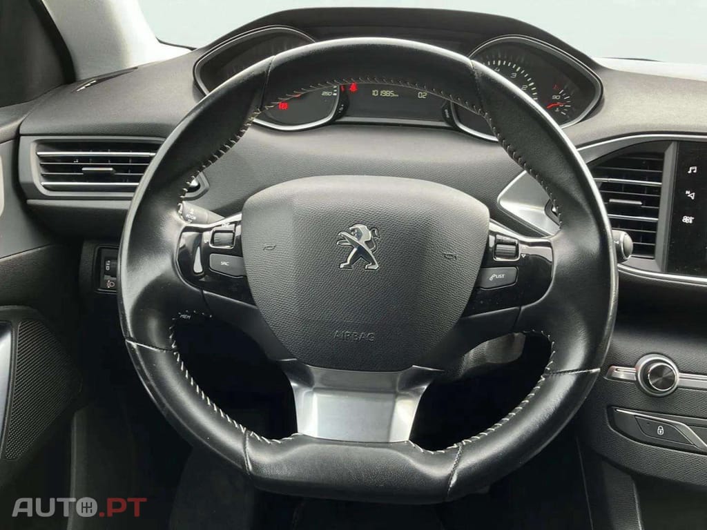 Peugeot 308 1.2 PureTech Style