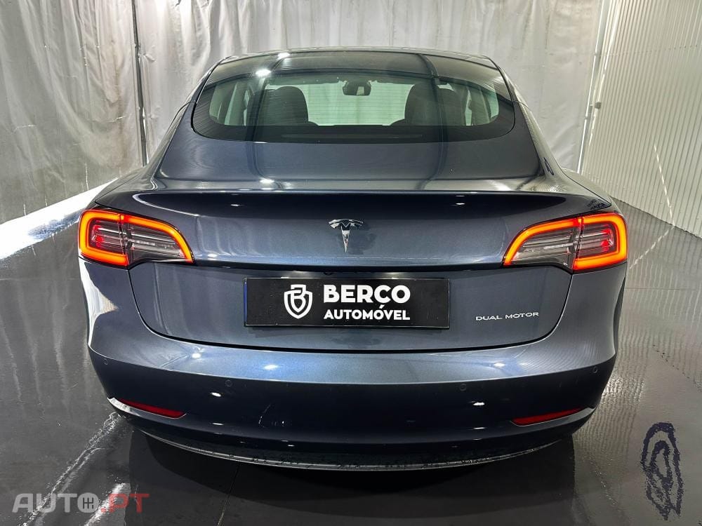 Tesla Model 3 Long Range AWD Dual Motor