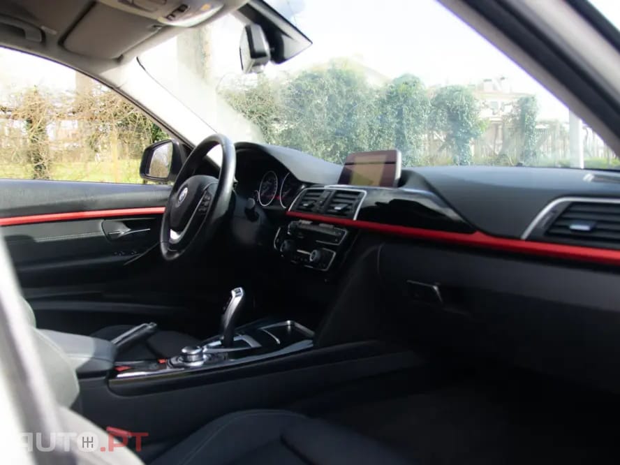 BMW 330 e iPerformance Line Luxury
