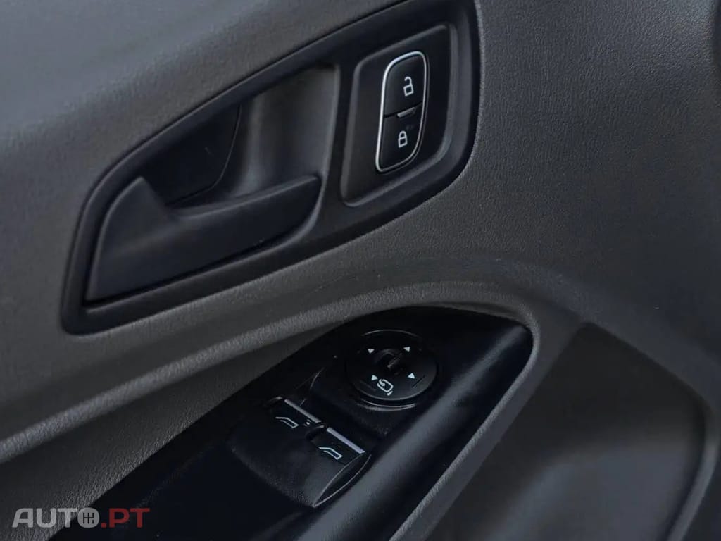 Ford Transit Connect 1.5 TDCi 240 L2 AMBIENTE