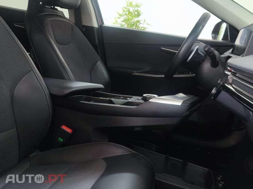 Kia EV6 77.4 kWh Tech