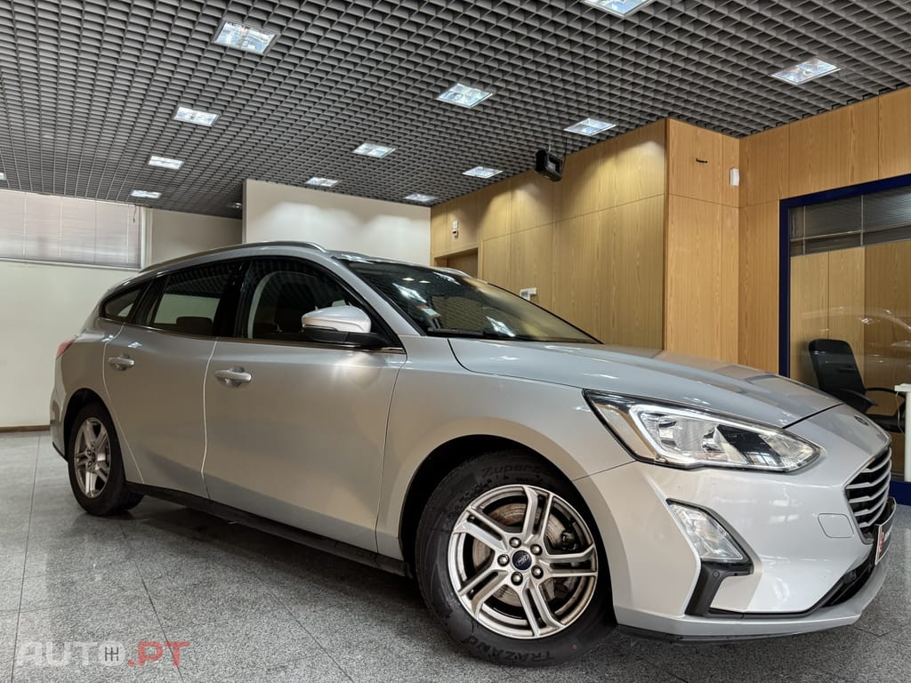 Ford Focus SW 1.5 TDCi EcoBlue ST-Line