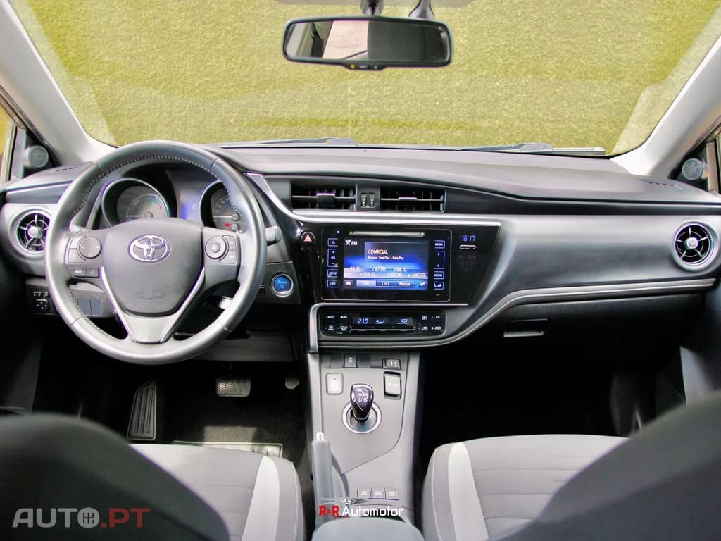 Toyota Auris 1.8 HSD Comfort+J17+Navi