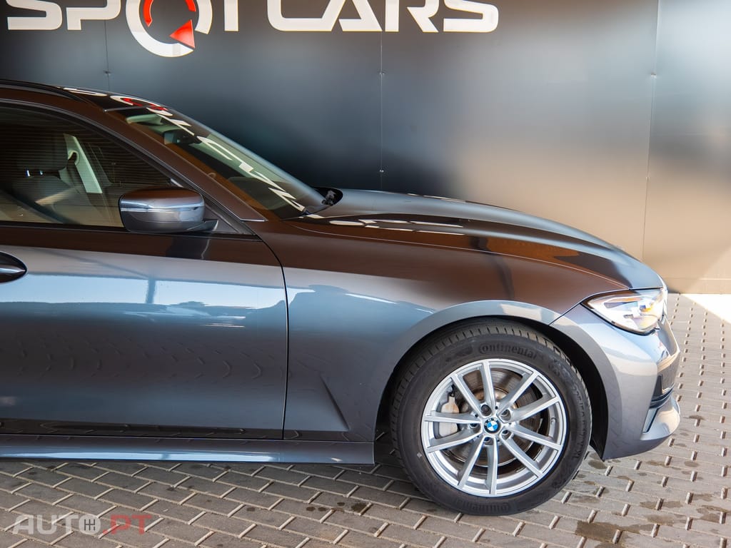 BMW 330 e Touring Corporate Edition Auto