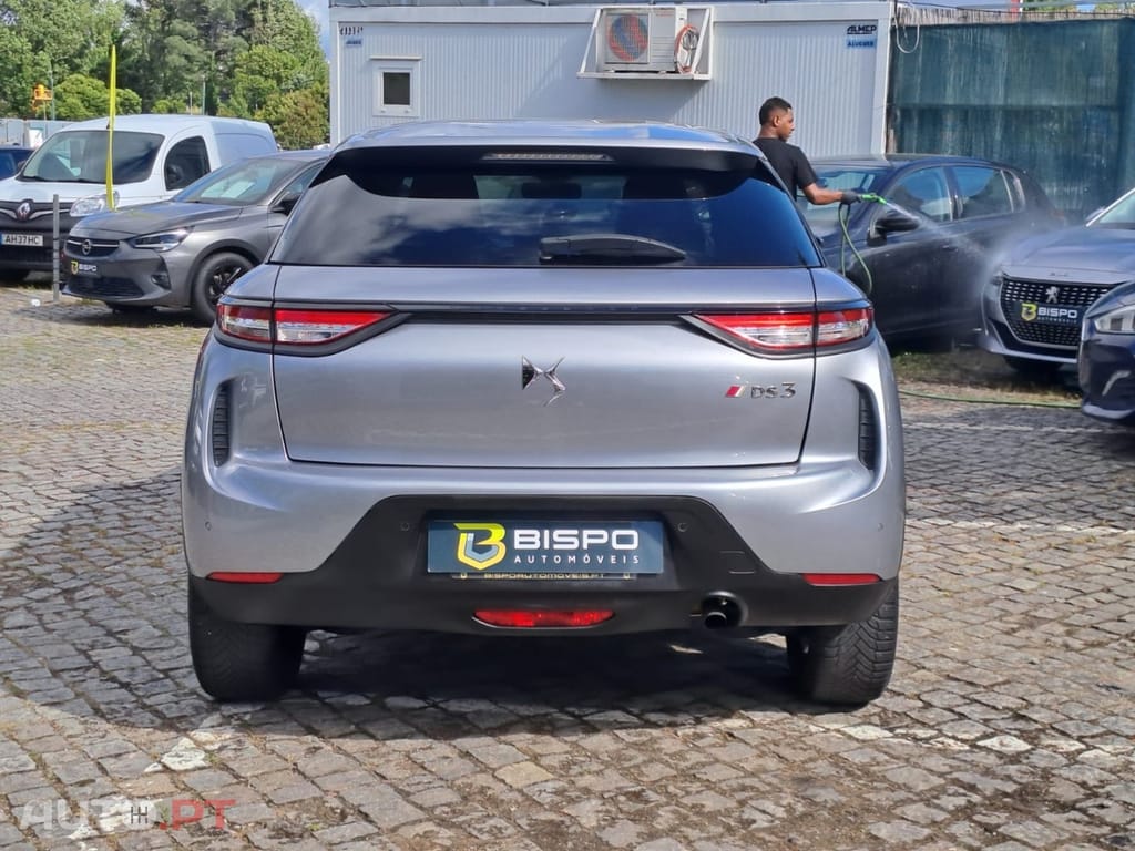 DS DS3 Crossback PureTech 100 PERFORMANCE LINE
