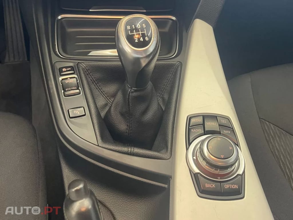 BMW 318 d Touring Line Modern