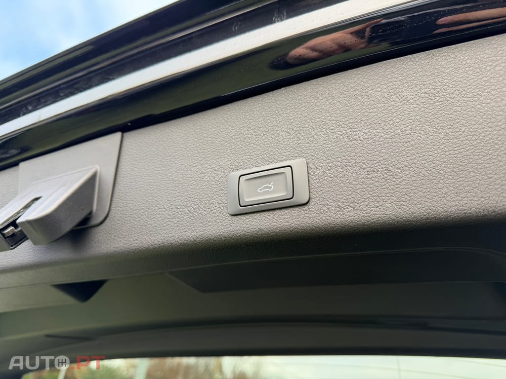 Audi Q8 E-Tron 55 quattro Advanced