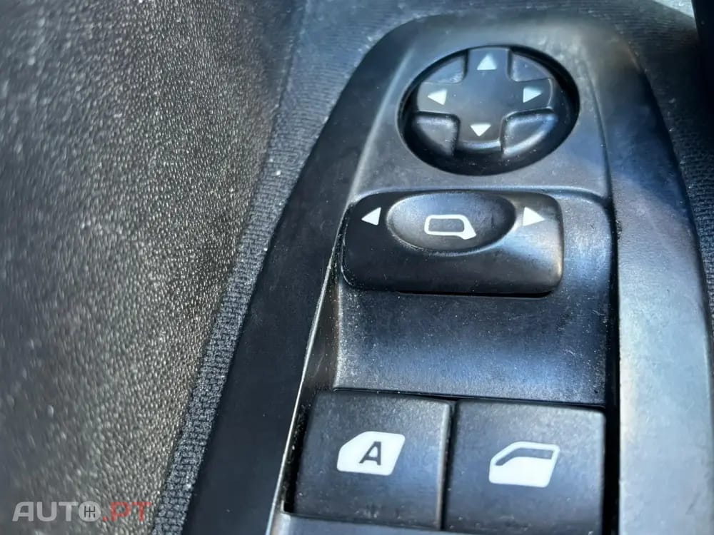 Peugeot 208 1.2 VTi Access