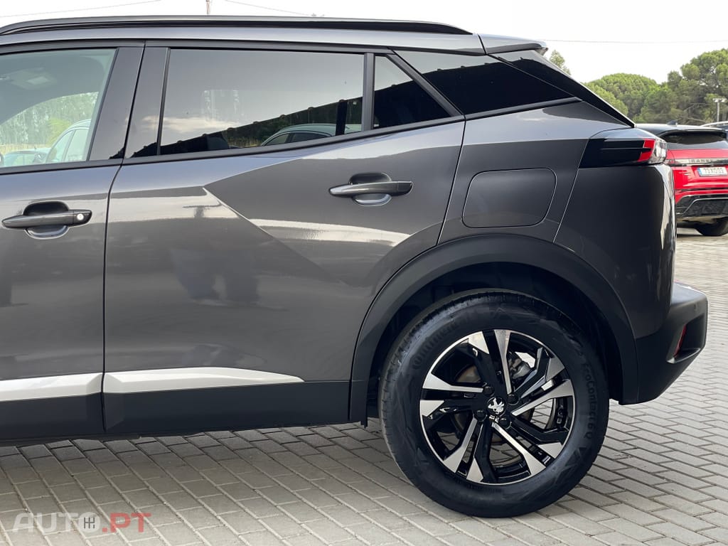 Peugeot 2008 1.2 PureTech Allure Pack