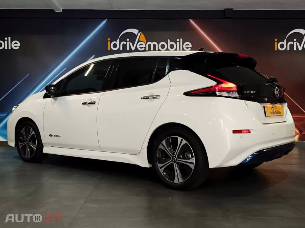 Nissan Leaf N-Connecta Full Led