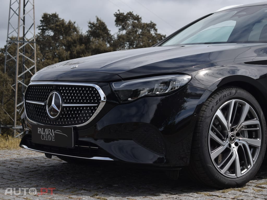 Mercedes-Benz E 300 DE