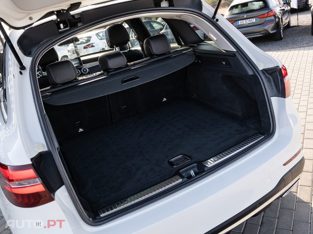 Mercedes-Benz GLC 250 d AMG Line 4-Matic