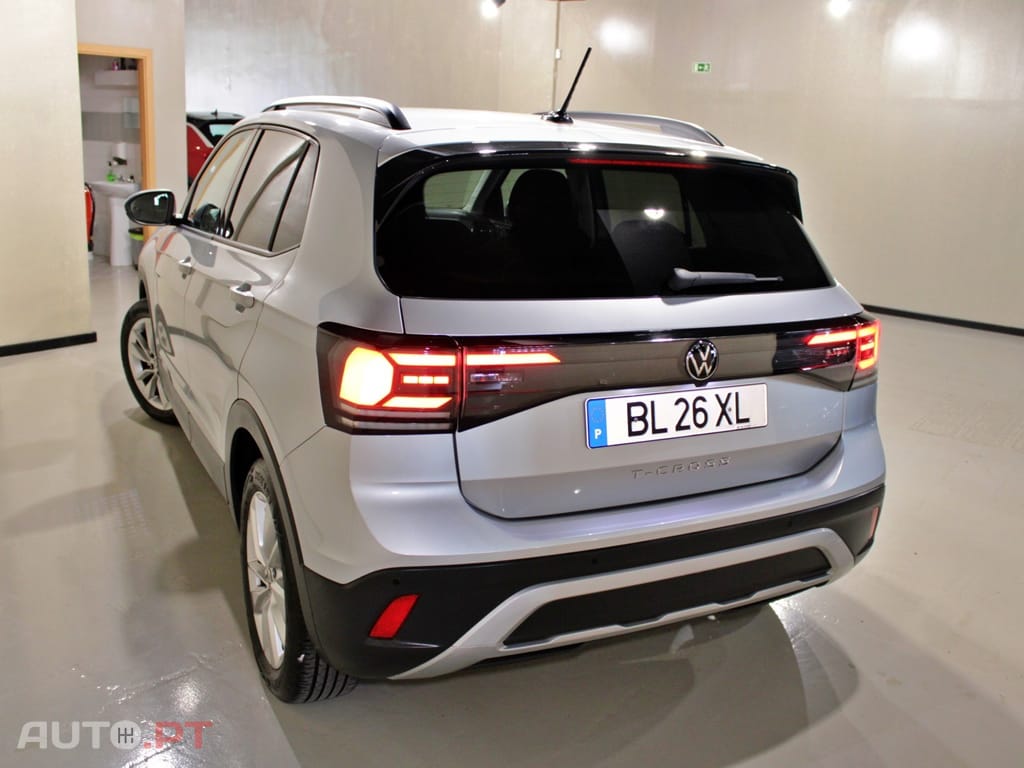 Volkswagen T-Cross 1.0 TSI Urban DSG
