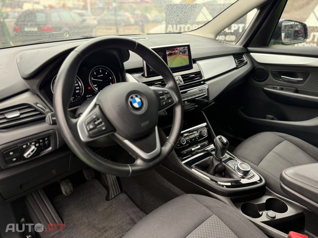 BMW 218 d 7L Line Luxury