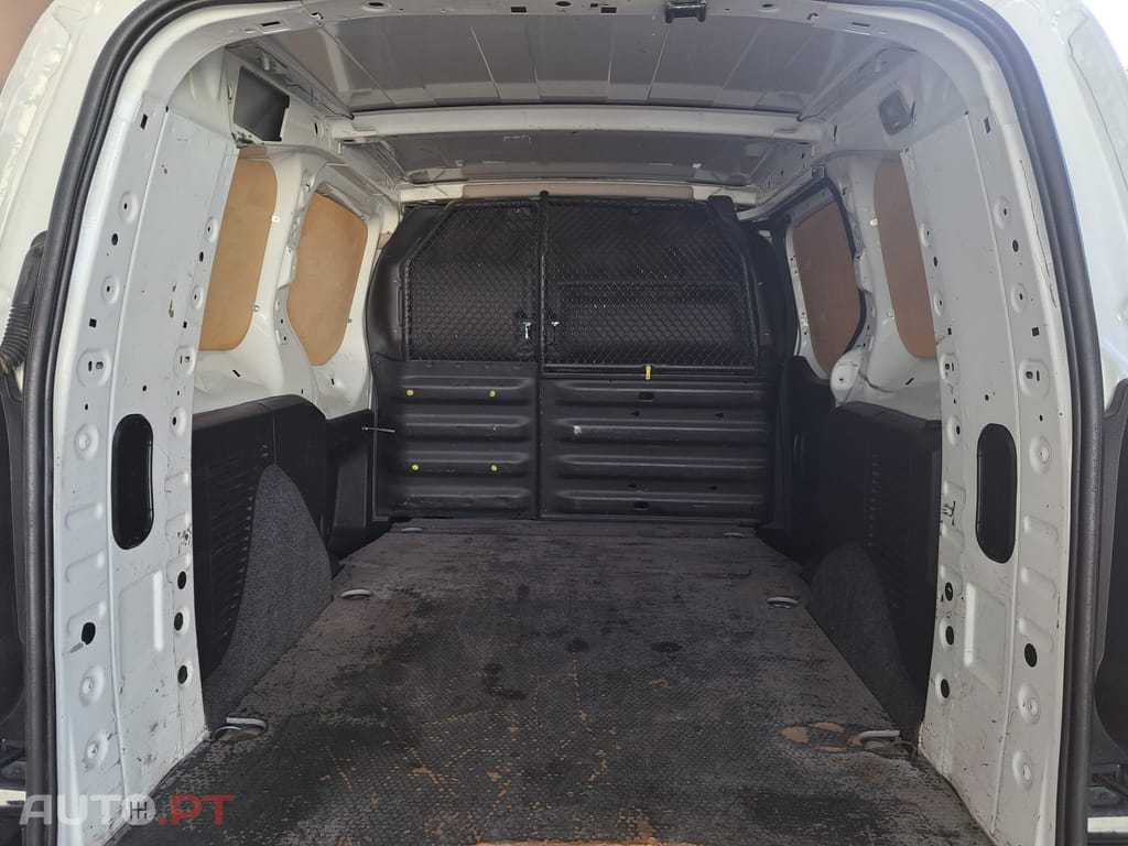 Peugeot Partner 1.6 BlueHDi Outdoor