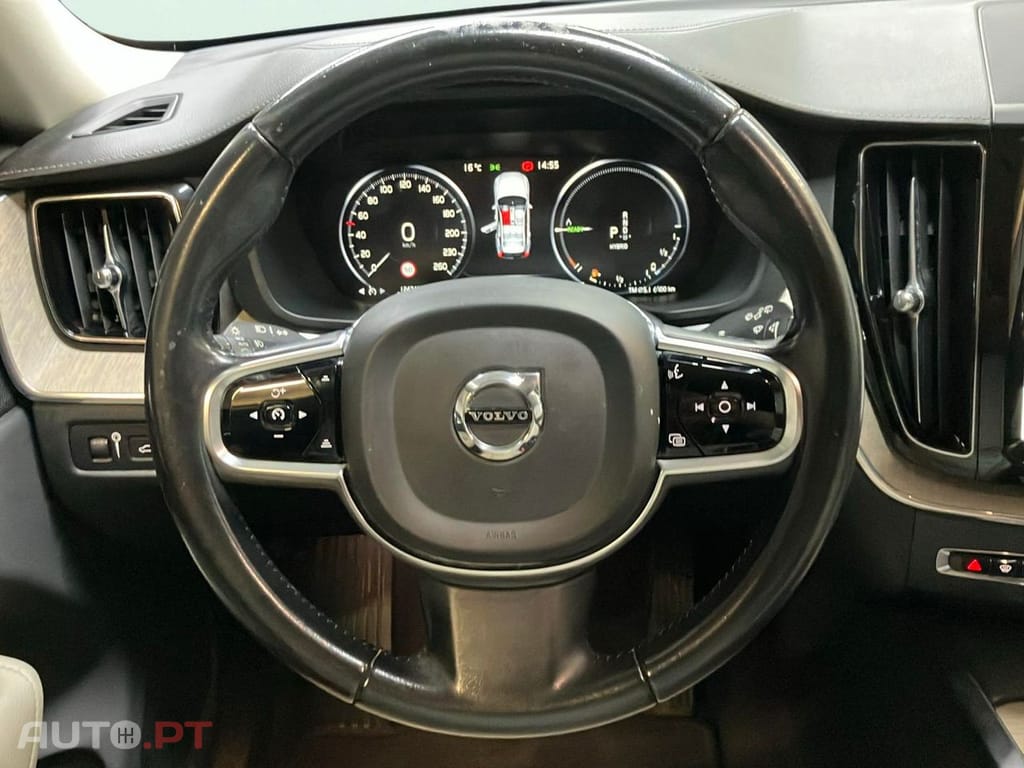 Volvo XC60 2.0 T8 PHEV Inscription AWD