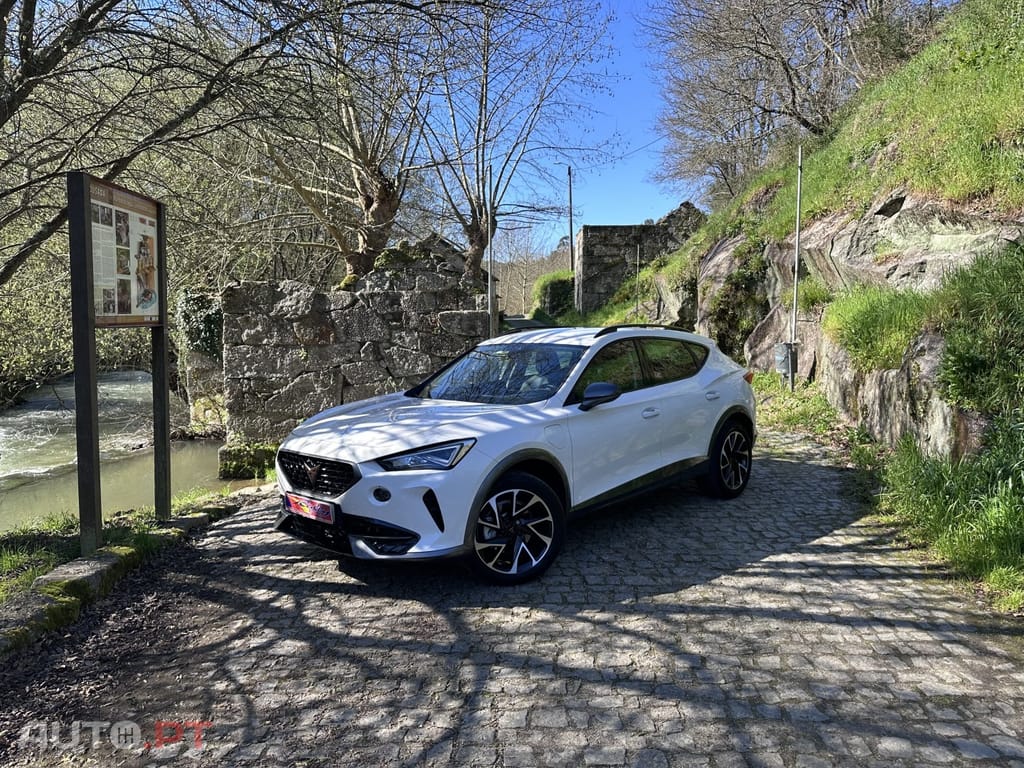 Cupra Formentor 1.4 e-Hybrid Plus DSG