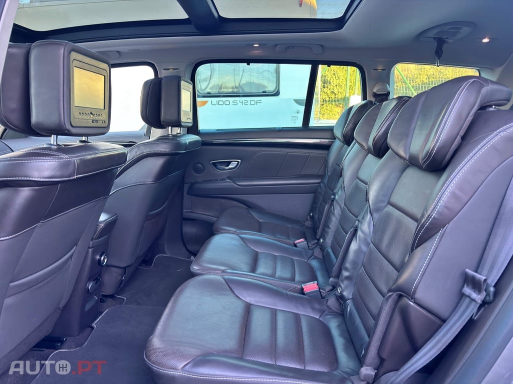 Renault Espace 1.6 dCi Initiale Paris EDC