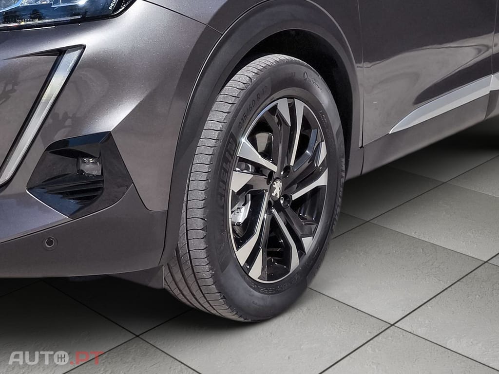 Peugeot 2008 1.2 PureTech Allure Pack